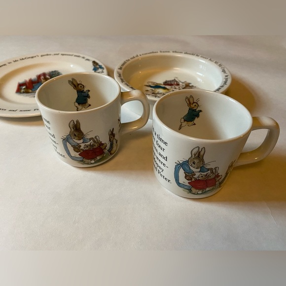 Vintage Wedgwood Beatrix Potter Peter Rabbit baby set - Picture 3 of 3